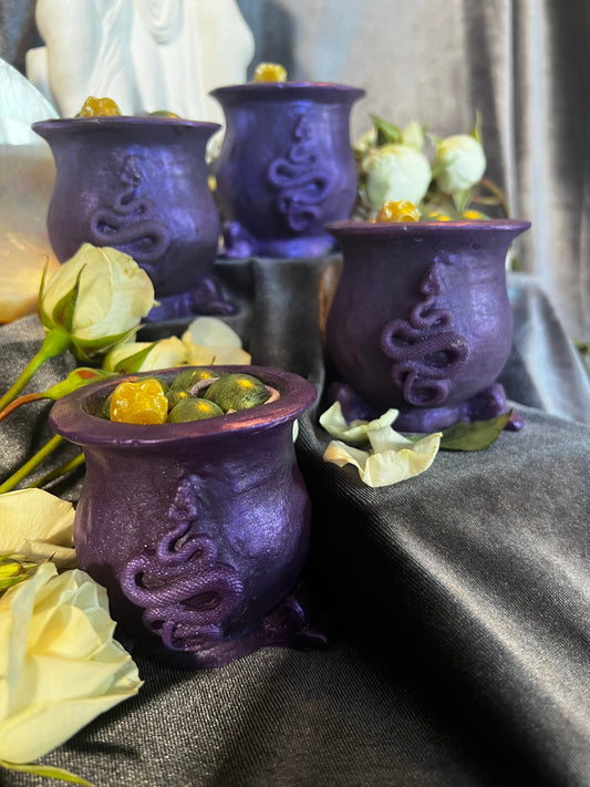 Cauldron Candle in Purple Beeswax