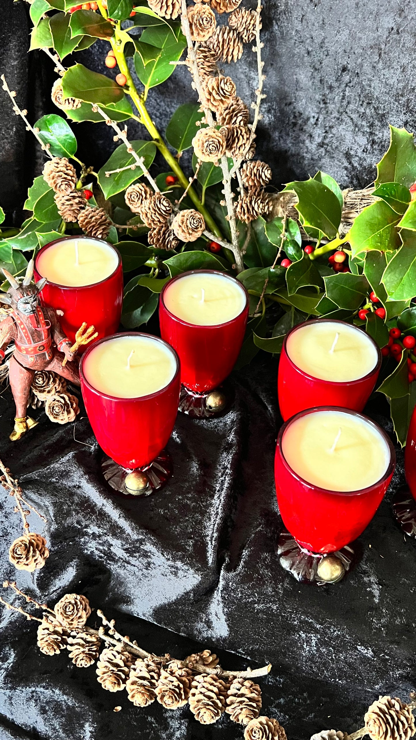 Yule Glass Chalice Soy Wax Offering