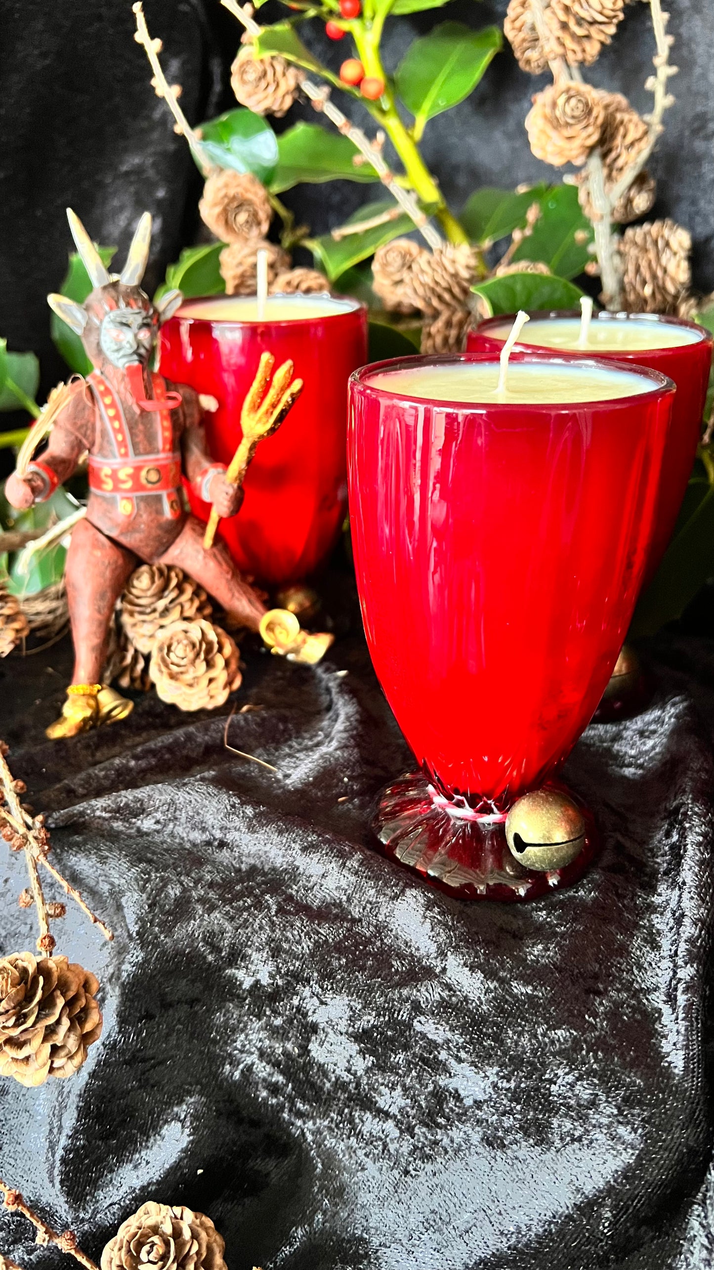 Yule Glass Chalice Soy Wax Offering